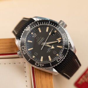 Omega Replica Watch Planet Ocean 600M Dial Black VS Factory 43.5mm